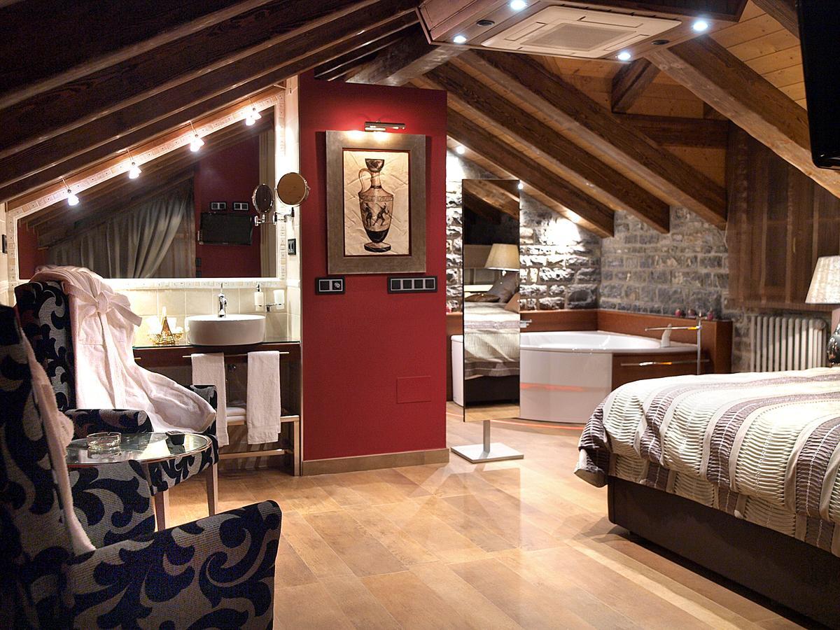 Aparta-Hotel Puertolas Эскуэр Экстерьер фото