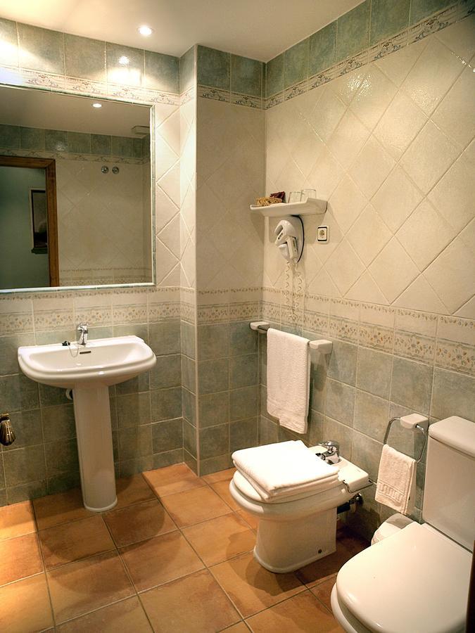 Aparta-Hotel Puertolas Эскуэр Номер фото