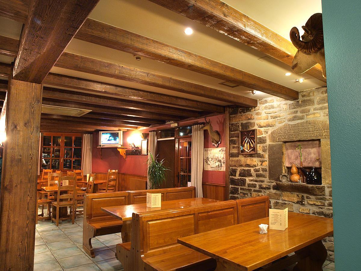 Aparta-Hotel Puertolas Эскуэр Экстерьер фото